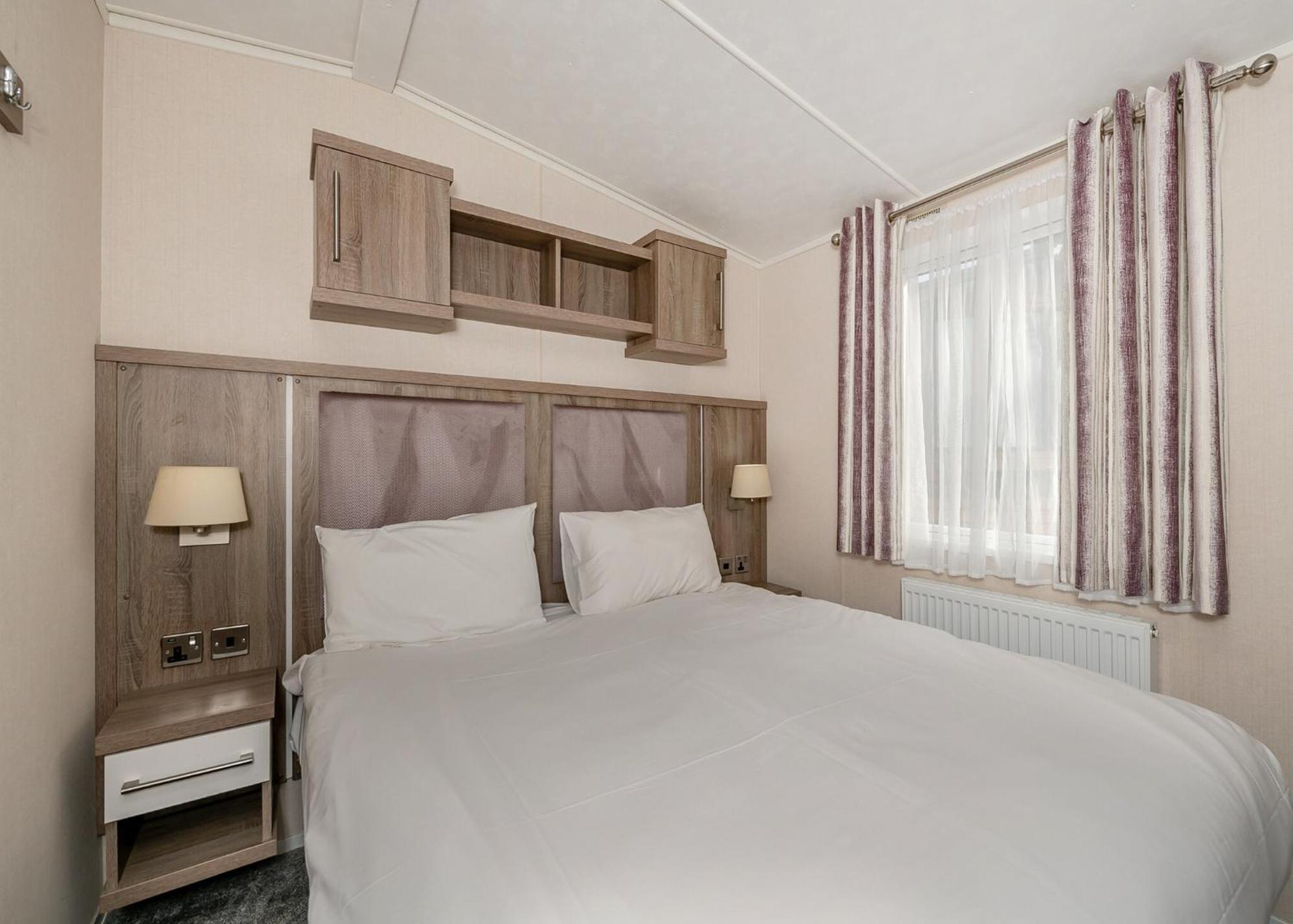 Castle Brake Holiday Park Woodbury Bilik gambar
